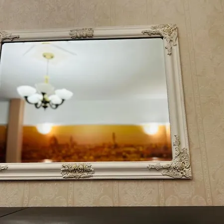 Apartment 1bd Near Lions' Bridge + Desk *