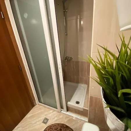 1bd Near Lions' Bridge + Desk Apartment Sofia