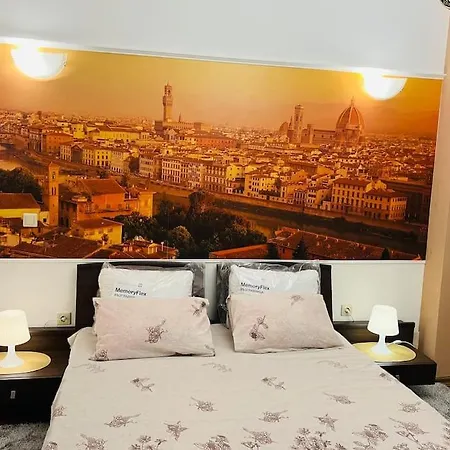 Апартамент 1bd Near Lions' Bridge + Desk *